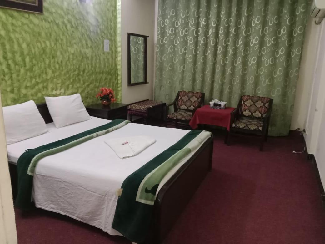 Hotel Al Badar Ραβαλπίντι Εξωτερικό φωτογραφία