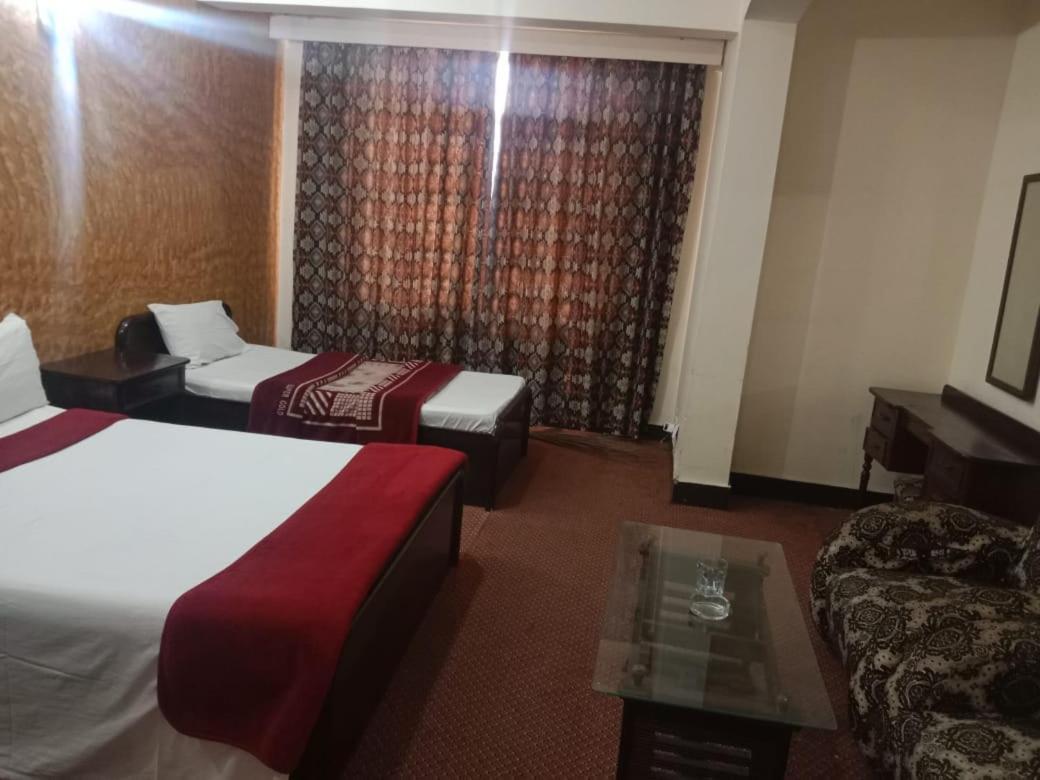 Hotel Al Badar Ραβαλπίντι Εξωτερικό φωτογραφία